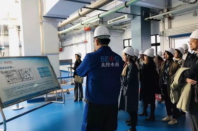 貴港市國(guó)資委招商團(tuán)參觀考察北控水務(wù)稻香湖再生水廠