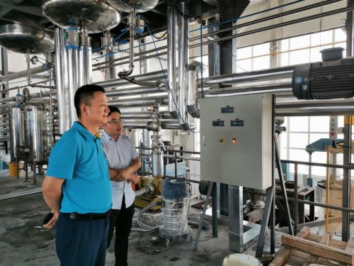 漢唐華固考察團(tuán)見證卡本工廠高端質(zhì)造 卡本科技加固硅烷浸漬劑